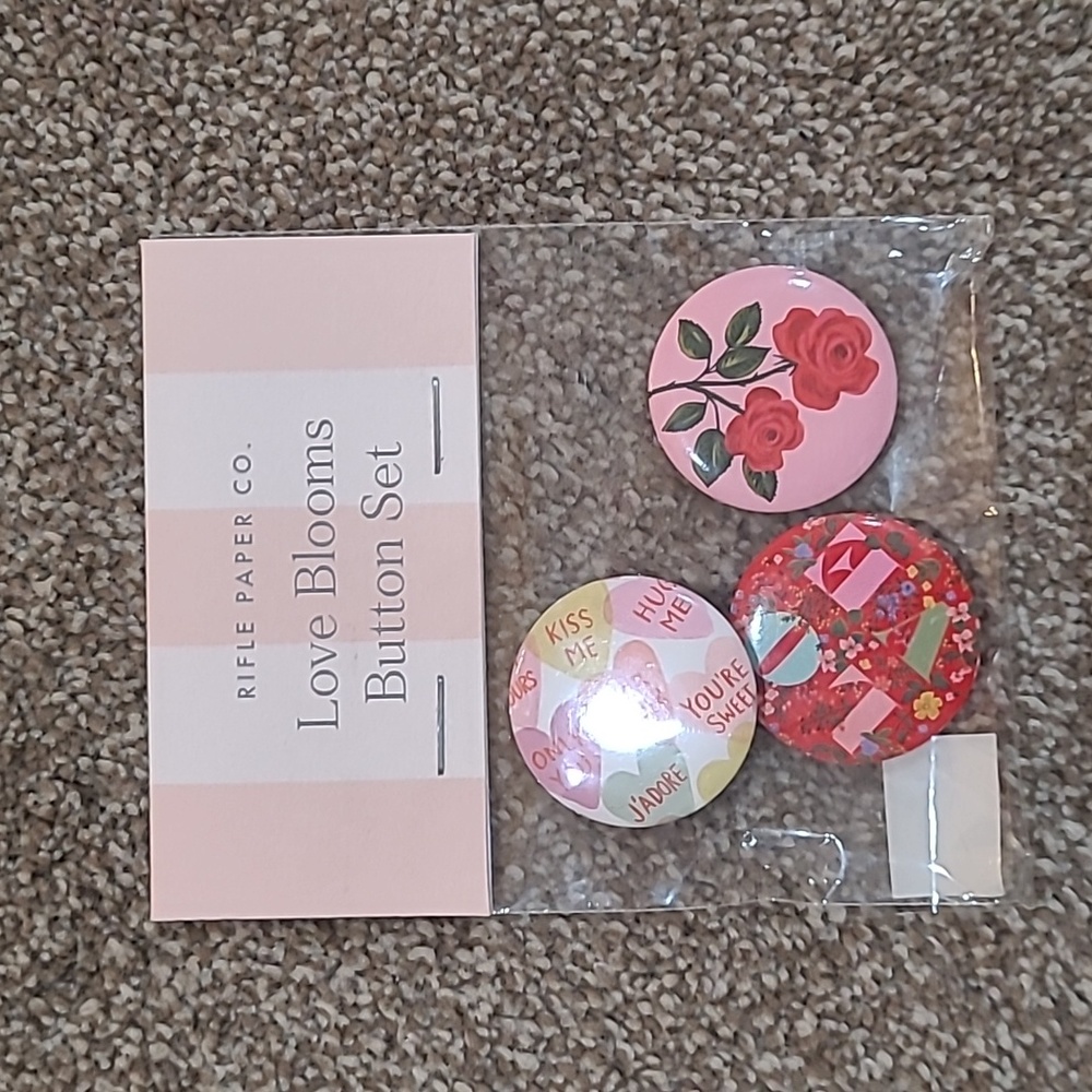 NWT Rifle Paper Co. Love Blooms Buttons